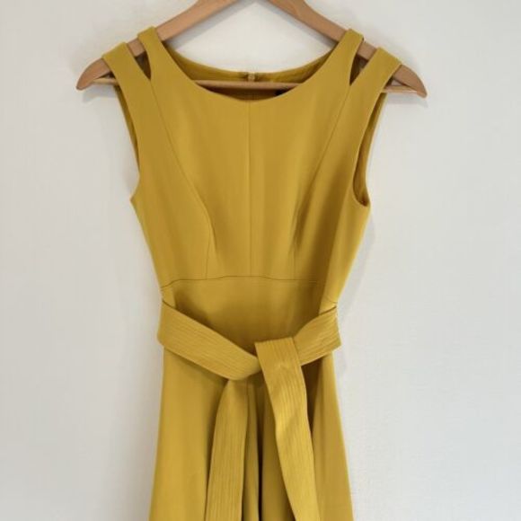 Karen Millen Yellow High Low Midi Dress US2 ($399) - Picture 6 of 11